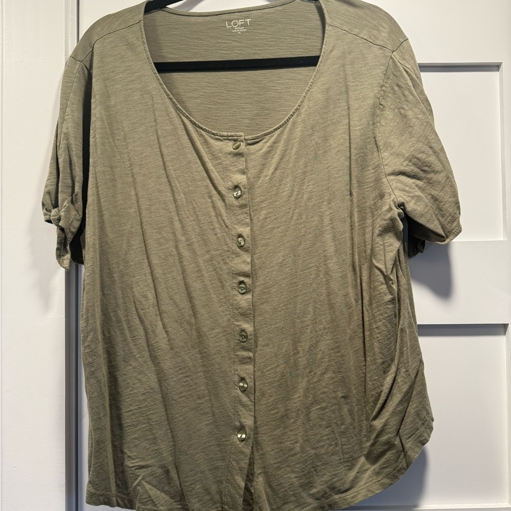 LOFT Outlet Women's Olive Button-Up Top